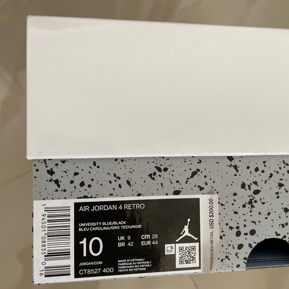 Jordan 4 University Blue main image 8